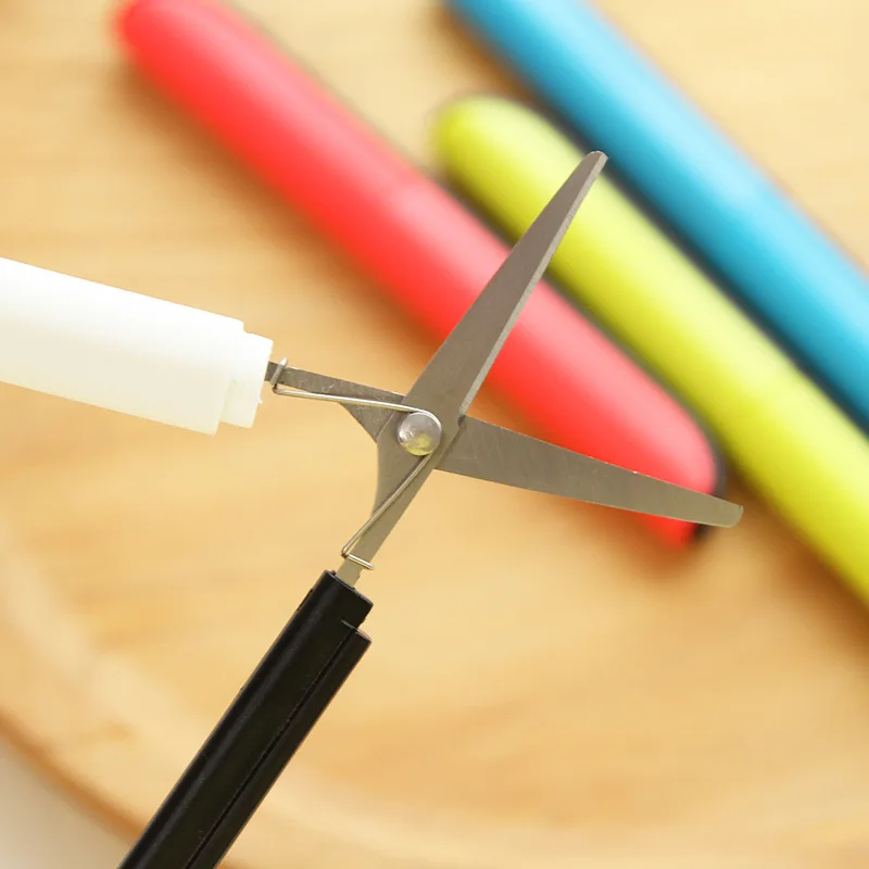 

Cute Color Safe Plastic Scissors Notebook Accessories Paper Border Cutter Kid Scrapbooking Decoration Creative Gift Stationery