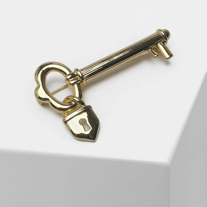 

Amorita boutique Lock and key design pin personality simple fashion brooch