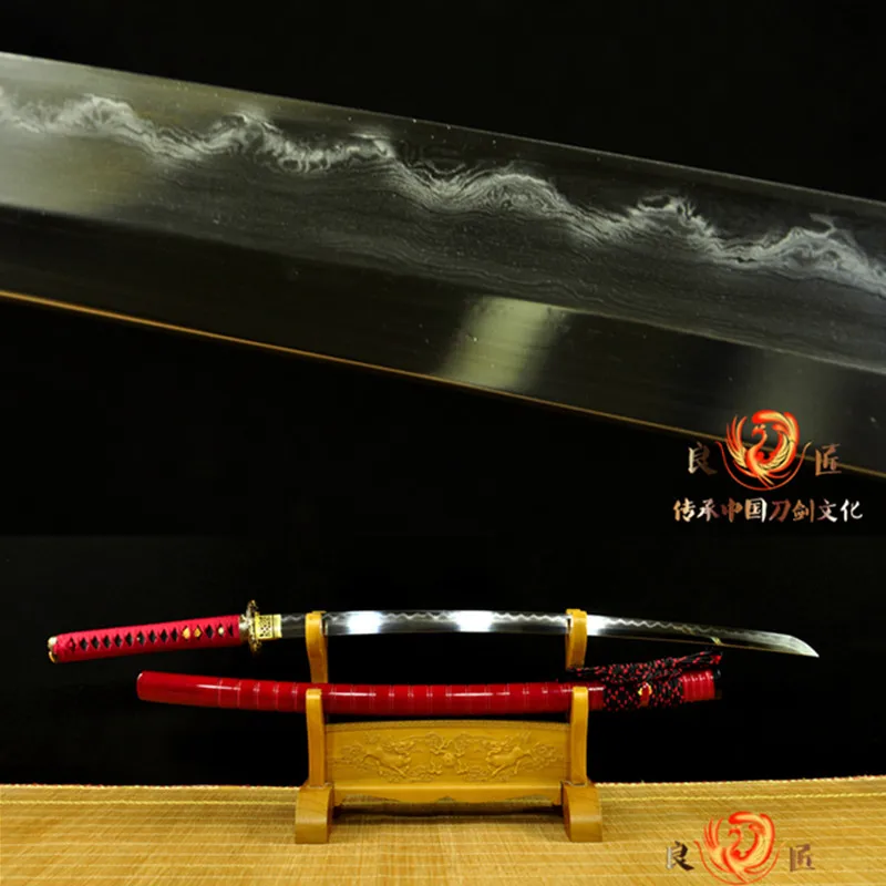 

japanese katana sword Hand forge folded steel Clay tempered sharpened