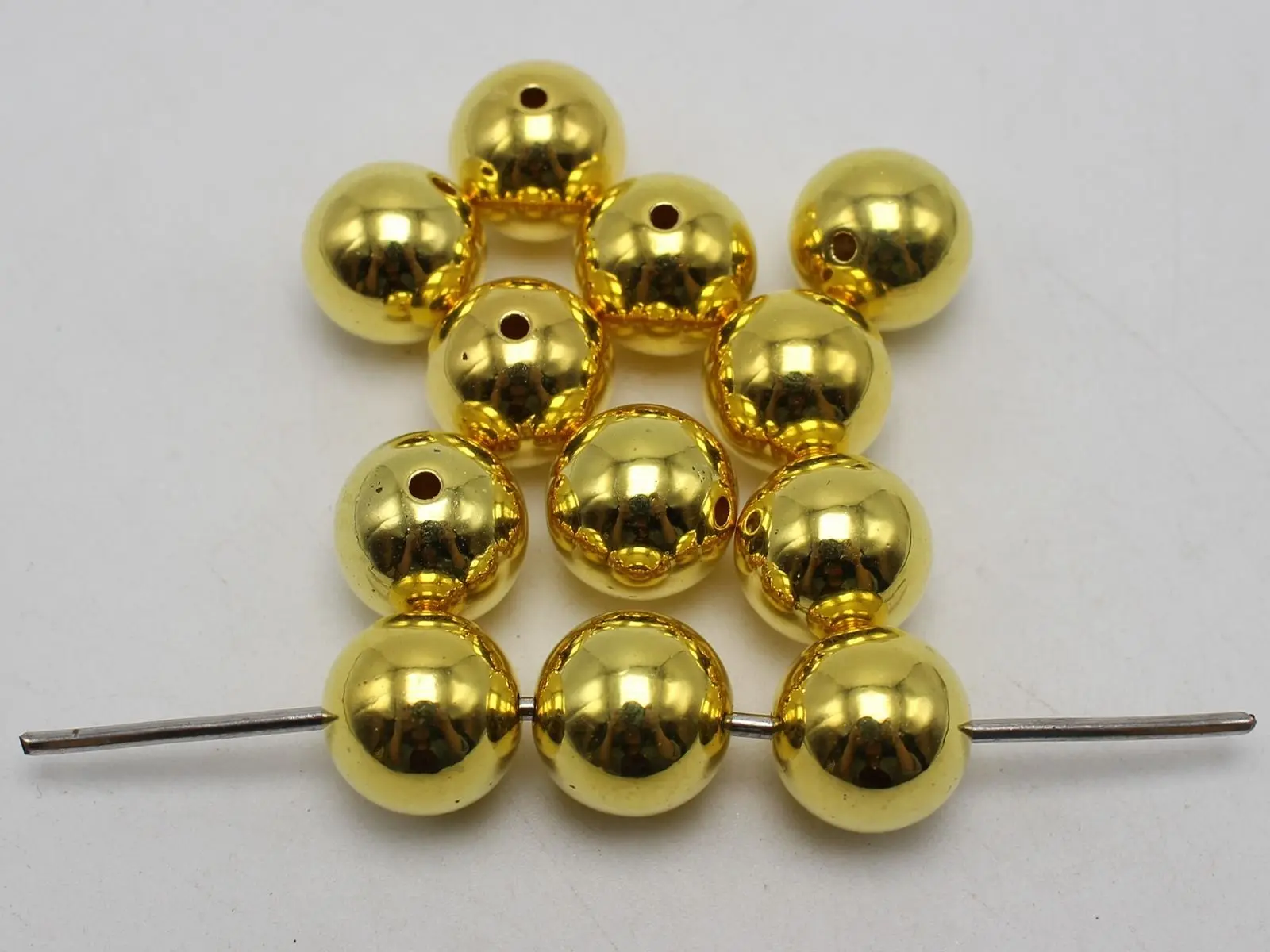 

50 Golden Tone Metallic Acrylic Round Spacer Beads 14mm Smooth Ball Beads