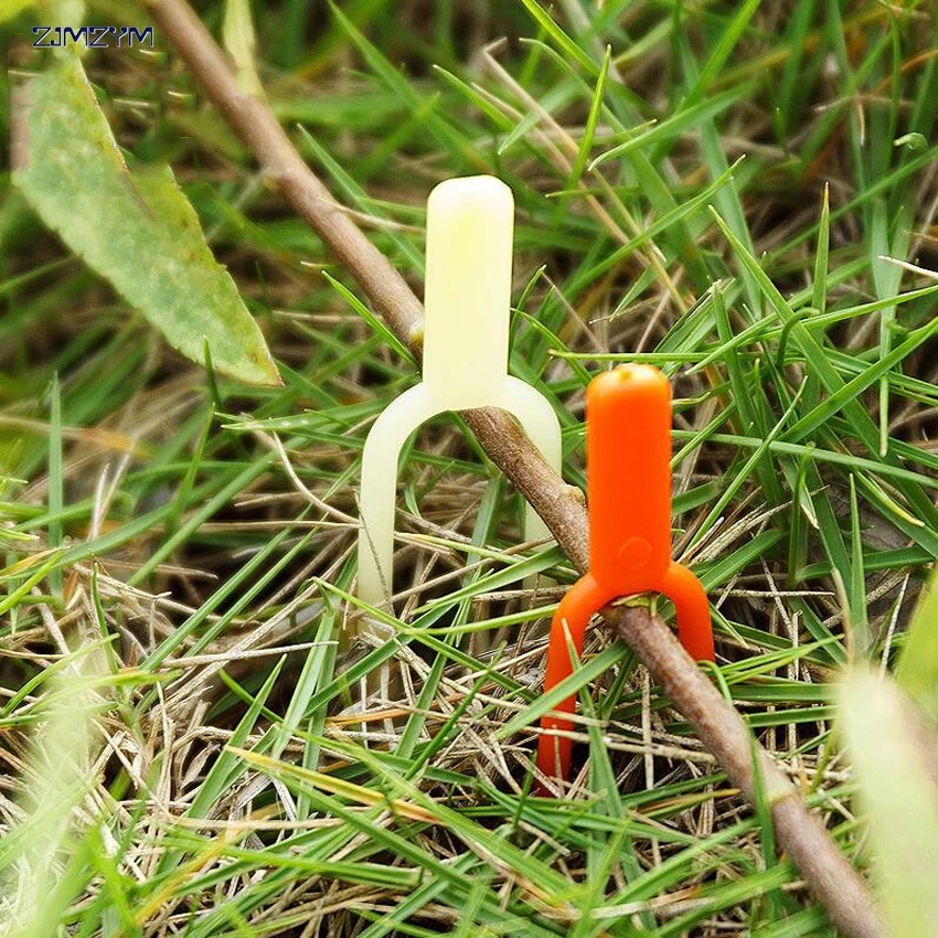 

100PC/set New Garden tools Plastic Quality Plant Clips fixing fastening Fixture clamp strawberry fork Farming Clip