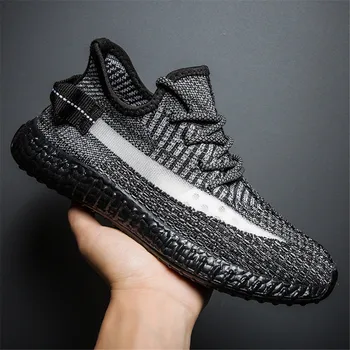 

New Flying Mesh Surface Breathable Running Men Shoes Luminous Casual Sports