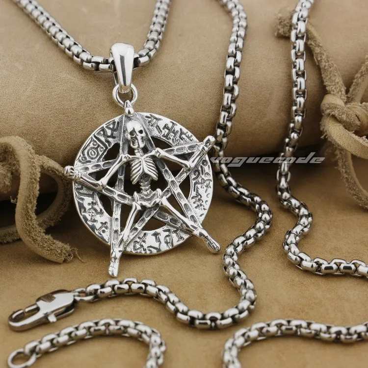 

925 Sterling Silver Round Star Skull Mens Biker Pendant 9J006(Necklace 24inch)
