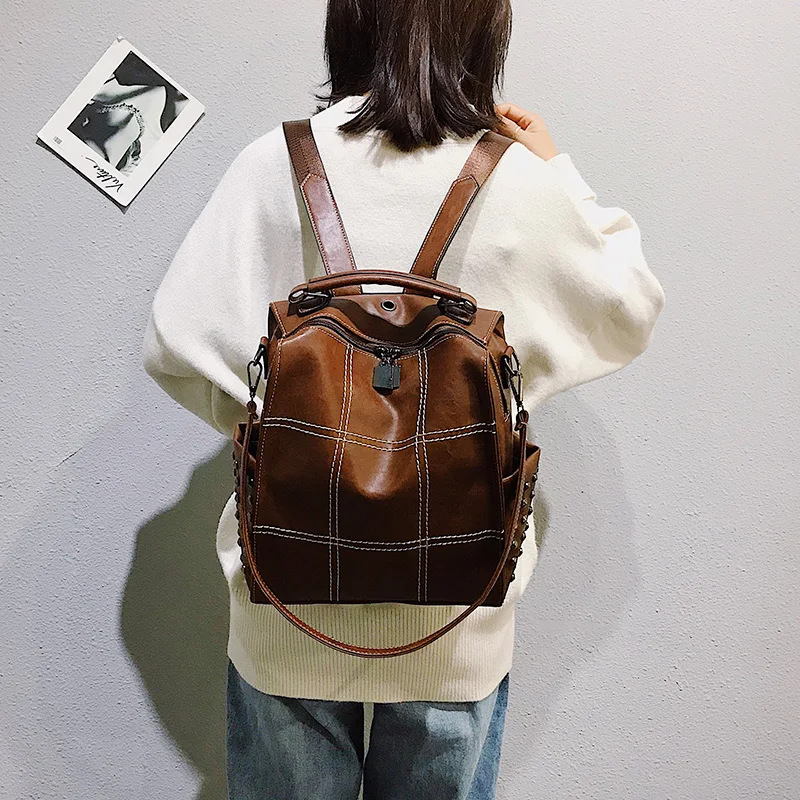 Fashion Rivet women Backpack Pu Leather Female Backpack School Backpack For Teenage Girls lock bags for Girls 2018 mochila (8)