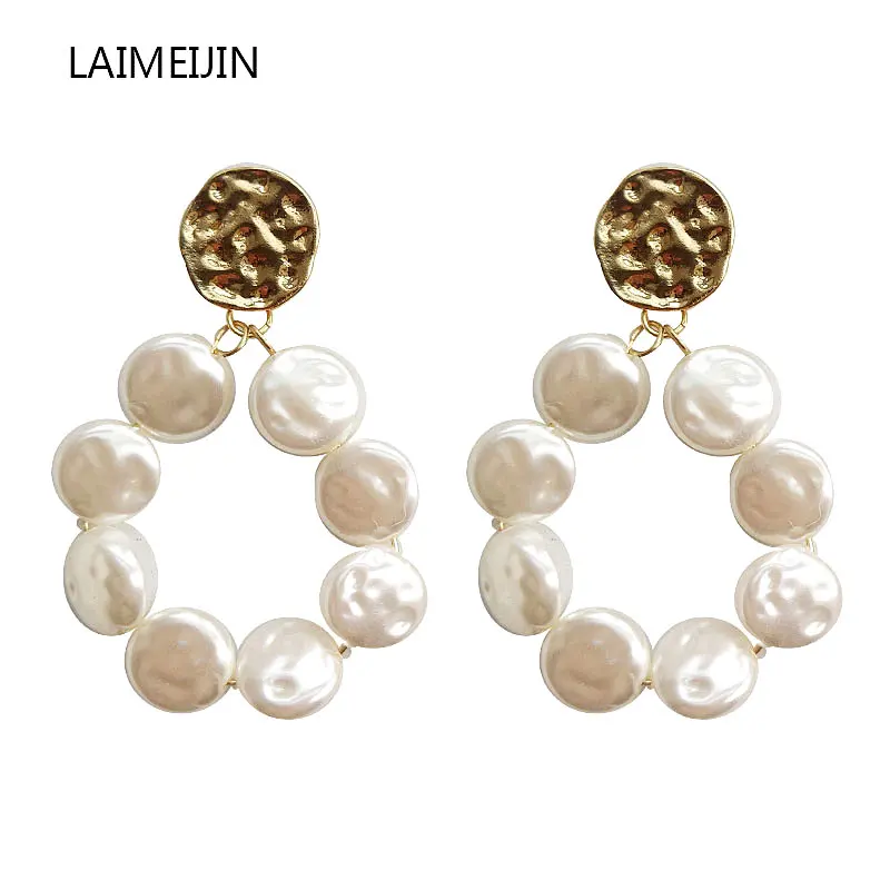

Gold Color Elegant Circle Simulated Pearl Earrings Temperament Geometric Round Earrings Fashion Party Jewelry Hyperbole Earrings