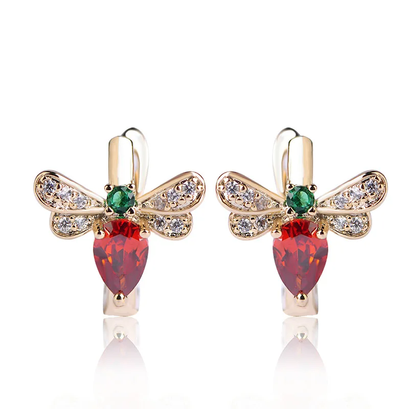 Blucome милые красные стразы гвоздики Пчелка серьги для женщин девочек Подарки зубец Установка циркония Brincos английский замок маленькие серьги