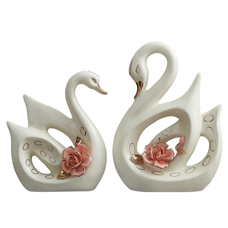 

Europe Couple Swan Figurines Handmade Home Office Decoration Ceramic Crafts Creative Swan Statue Living Room Decor Wedding Gifts