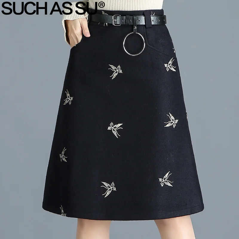 Такие как SU Новая Мода Осень Зима шерстяные юбки женские черные темно-синие бабочки вышивка S-3XL Высокая талия трапециевидная юбка