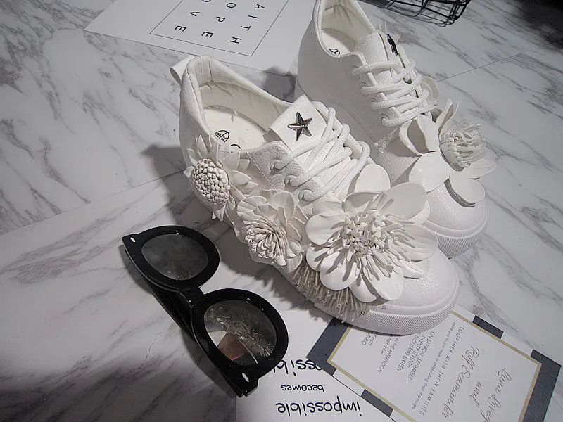

2018 New Summer Casual Inner Increase Within Lace-up White Flower Shallow Flat Korean Pig Genuine Leather Girls Shoes