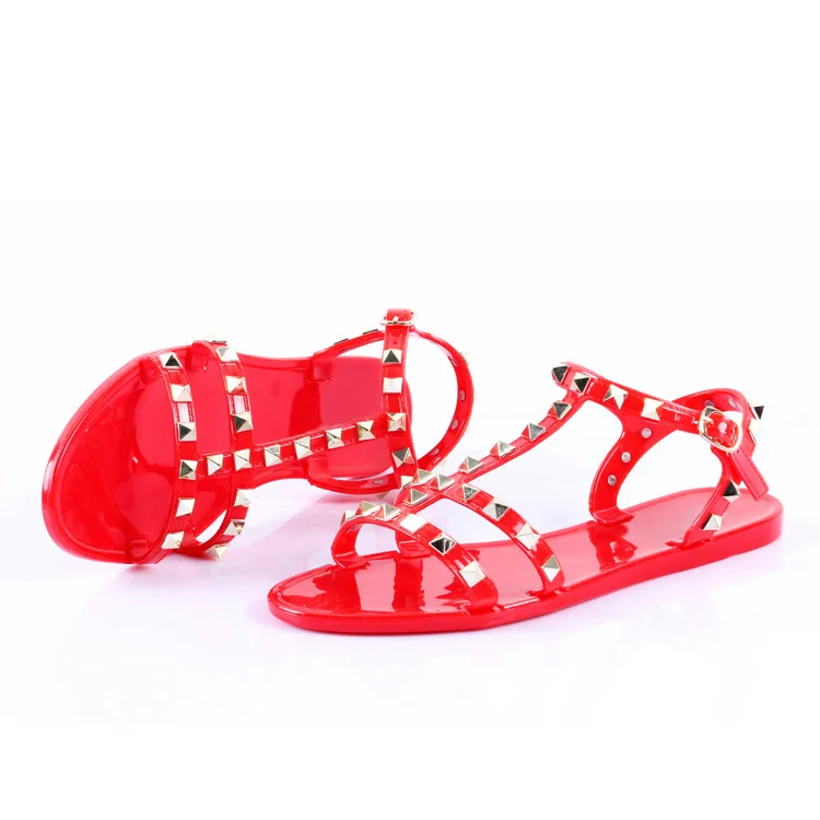 

women stud sandals strappy jelly flat summer flat shoes waterproof beach flat fegrated Studded shoes rivets