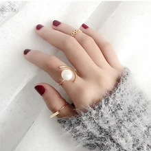 AOMU 1 комплект Корея жемчужное кольцо аксессуары геометрические неправильные круглые металлические золотые кольца для женщин комплект ювелирных украшений для девочек