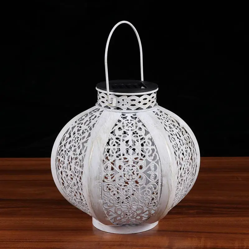 

2 Pcs Iron Solar Lantern European Portable Hollow Pumpkin Shape Light Decoration Light (White)