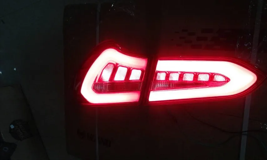 LED Tail Lights For HYUNDAI SANTA FE 2013 For Santafe Rear lights Tail Lamp Brake Red Smoke