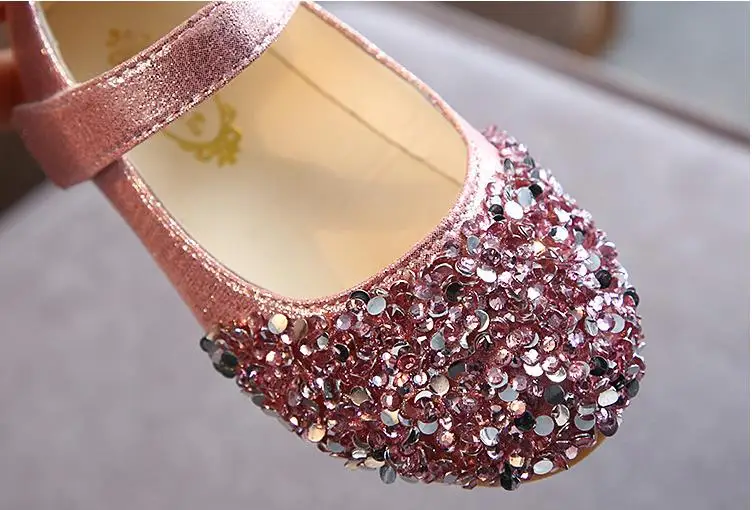 Новинка; обувь для девочек; обувь mary janes на плоской подошве с бусинами; обувь принцессы; детская танцевальная обувь; детская Свадебная обувь; цвет золотой