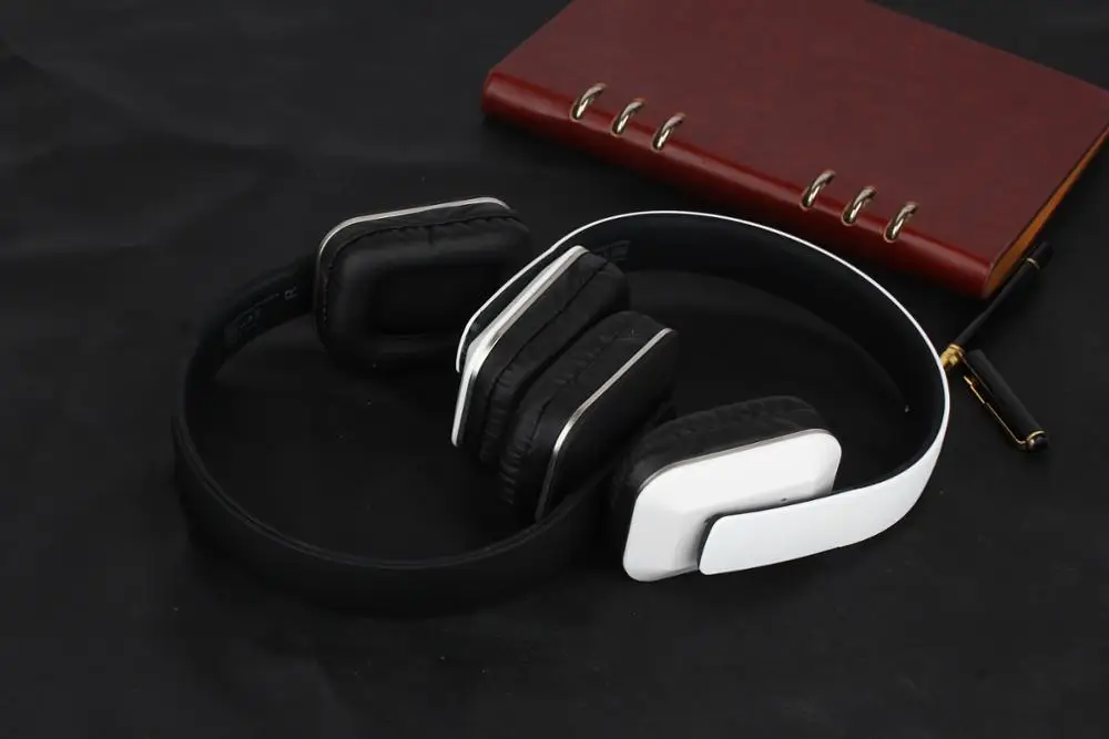 QC45 Bluetooth Беспроводной наушники гарнитуры Высокое качество сабвуфер Спорт на