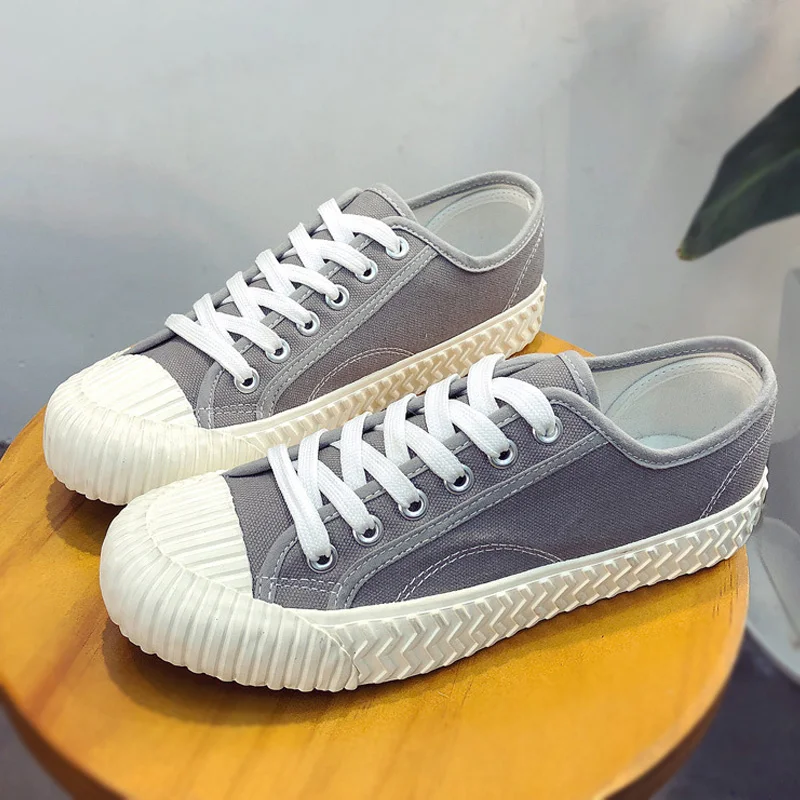 Women Canvas Shoes 2019 Summer New Fashion Women Shoes Comfortable Lace Up Designer Casual Shoes Women Flat Shoes White Sneakers Women Canvas Shoes 2019 Summer New Fashion Women Shoes Comfortable Lace Up Designer Casual Shoes Women Flat Shoes White Sneakers