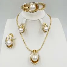nwe Dubai Fashion Charming Women’s Jewelry Set Luxury Crystal White Pearl Necklace Bracelet Wedding Accessories