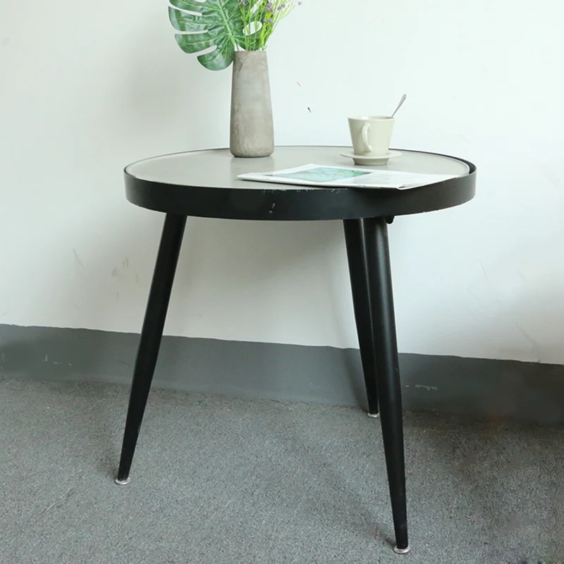 Промышленный стиль, стол для отдыха, чайный столик, маленький круглый стол, цементный бетонный стол, железные треугольные ножки