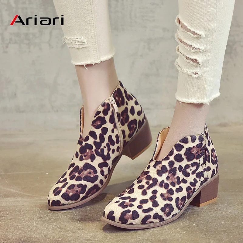 

Autumn Winter Ankle Boots Women Warm Plush Boots Zip Slip On Women's Shoes Sexy Leopard Print Thick Low Square Heel Casual Boots