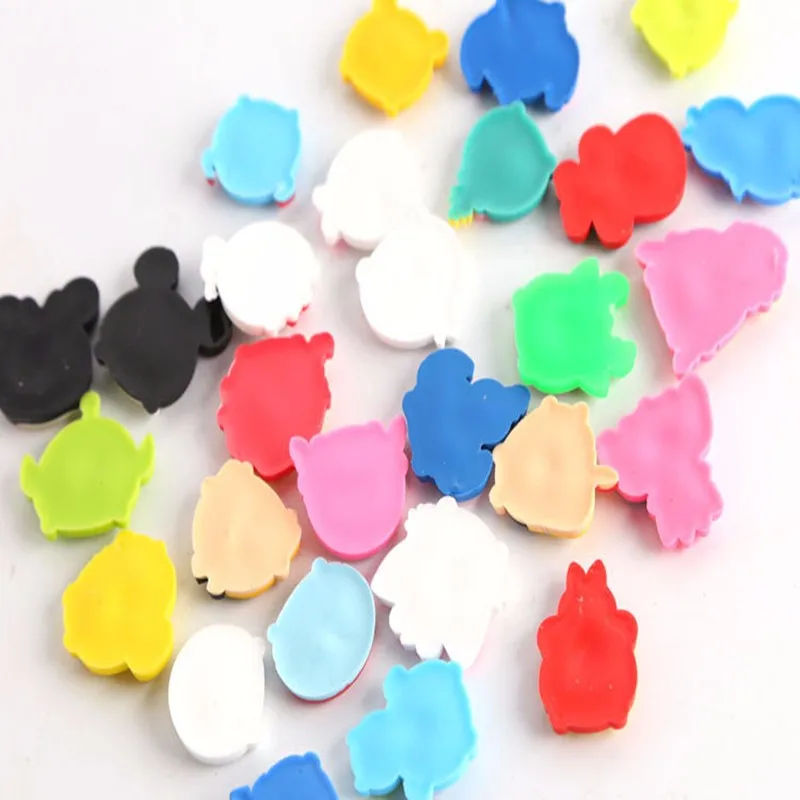 50pcs-Cute-Q-The-Avengers-Mixed-Pirate-Star-War-PVC-Soft-decoration-accessories-Shoe-Charms-DIY (1)