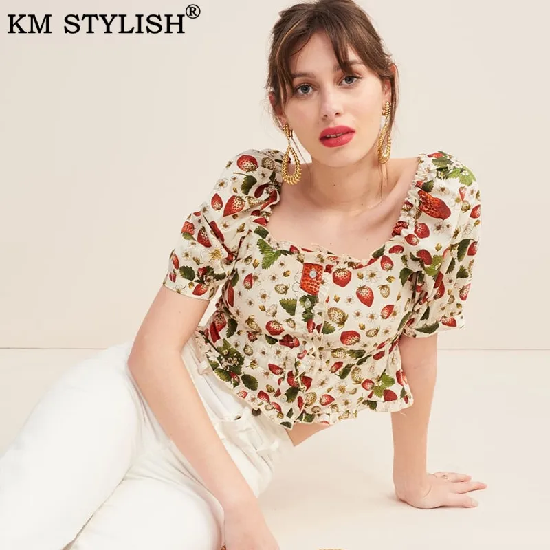 

2019 Summer New Square Collar Wood Ears Strapless Strawberry Print Puff Sleeve Short Tops Women's T-shirt