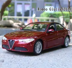 1:24 advanced сплава модели автомобиля, высокая моделирования Alfa Romeo Giulia спортивный автомобиль игрушки, 4 открытых дверей Коллекционная модель