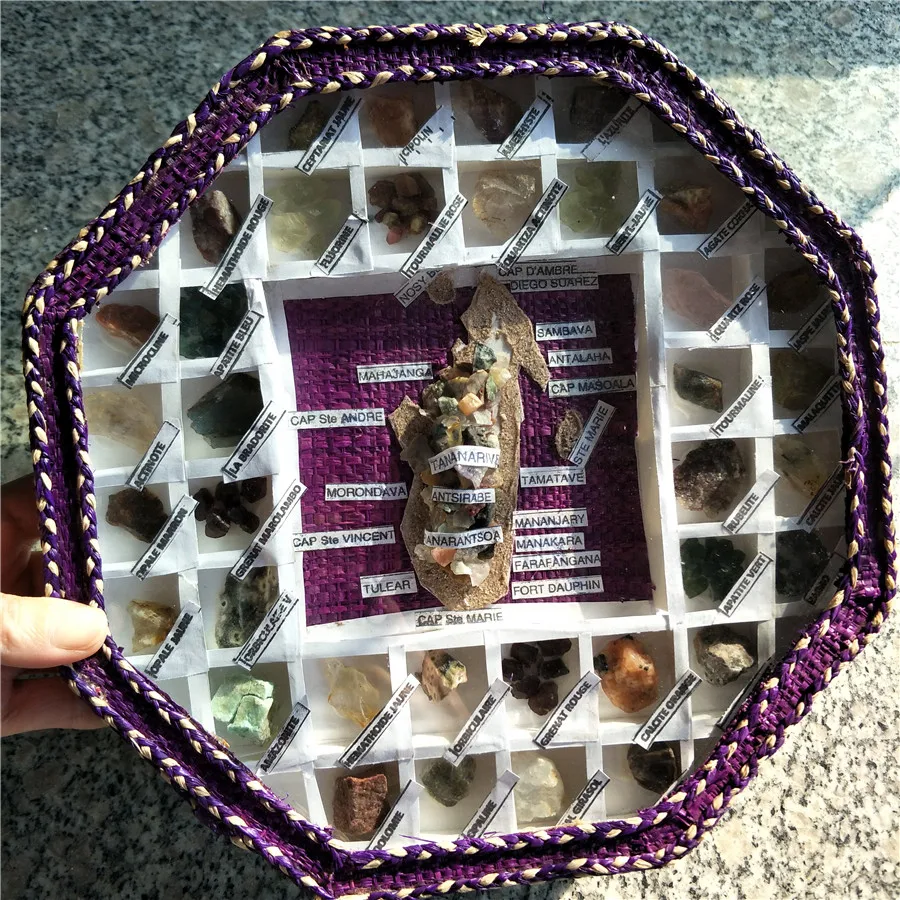 unique special many kinds of beautiful natural crystal healing stones