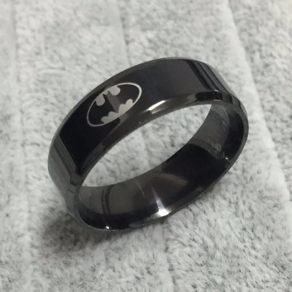 Крутые кольца для мальчиков и девочек 8 мм 316L из нержавеющей стали, черные кольца Бэтмена для мужчин и женщин, высокое качество, размер США 6-14