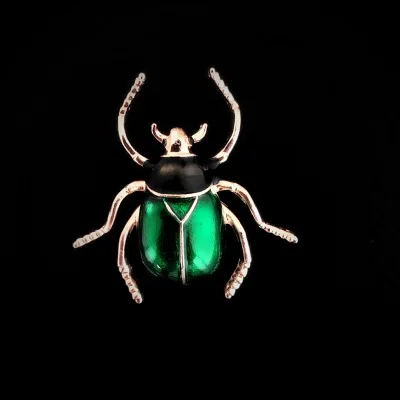green beetle 15 видов стилей винтажная Мода Животные красочный пирсинг для пупка значки для брошь для рюкзака булавка для женщин Женский костюм ювелирные изделия - Цвет: green beetle