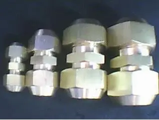 

3 double double tube joint is connected with the air conditioning sodium copper tube joint metricinch thickening type 10MM