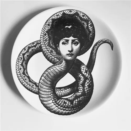 Декоративная тарелка Fornasetti, висящая керамическая ваза, для домашнего интерьера, настенное декоративное блюдо в итальянском стиле, фоновая роспись, украшение - Цвет: 35