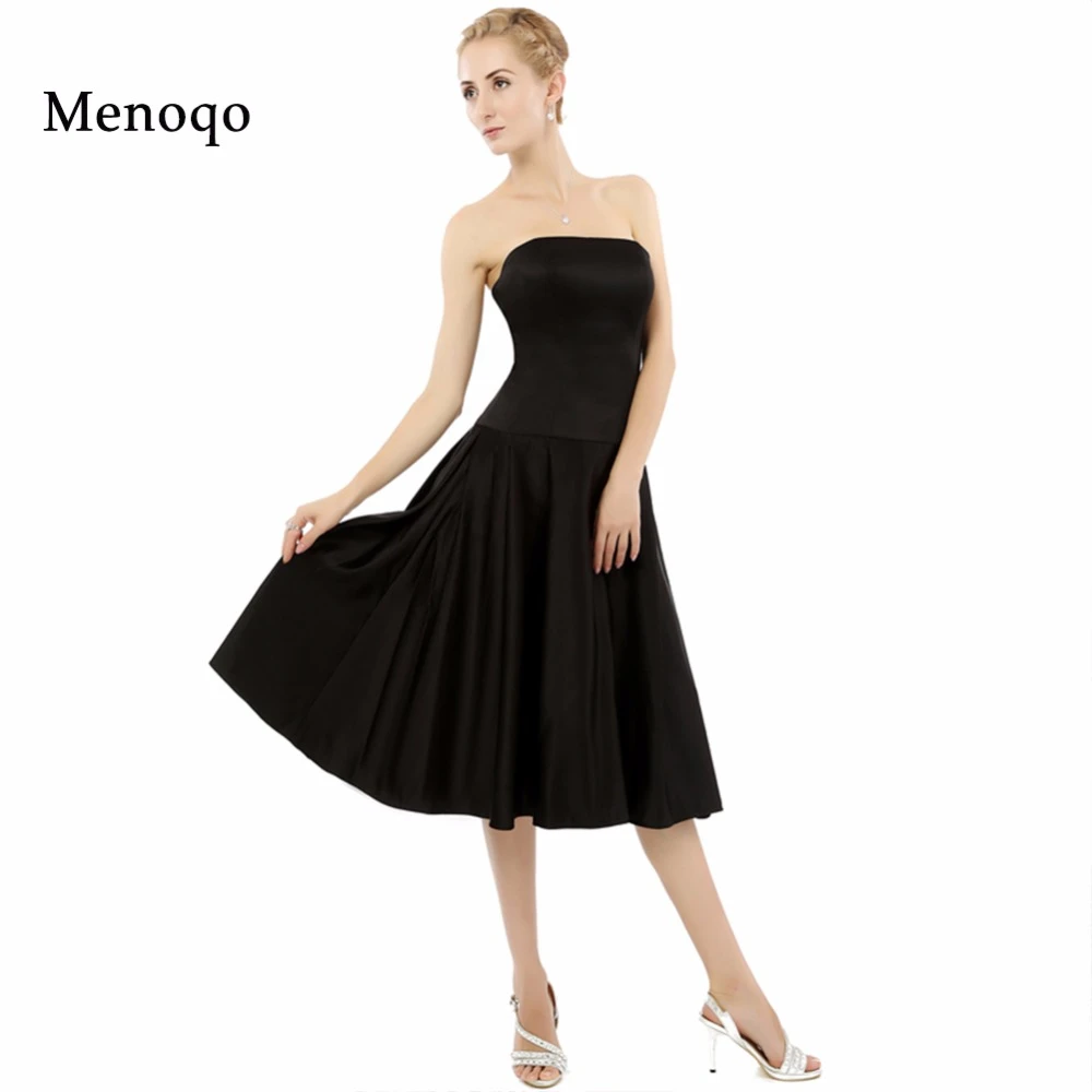 vestido preto de alça simples