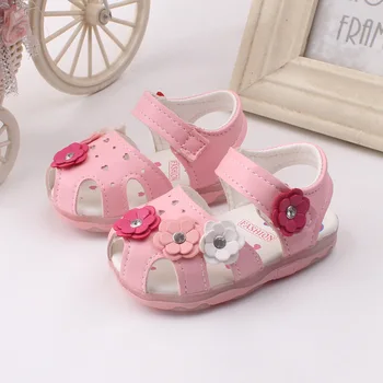 

J.G Chen 2020 New Baby Girl Shoes 3 Colors LED Light Soft Bottom Flowers Little Baby Girls Shoes Kids Shoes infantil Shoes