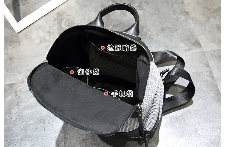 8901912977_740248846