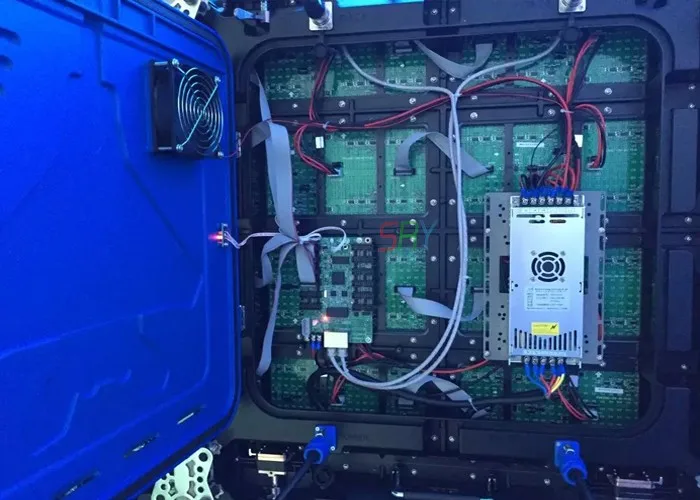 P10 outdoor rental cabinet (12)