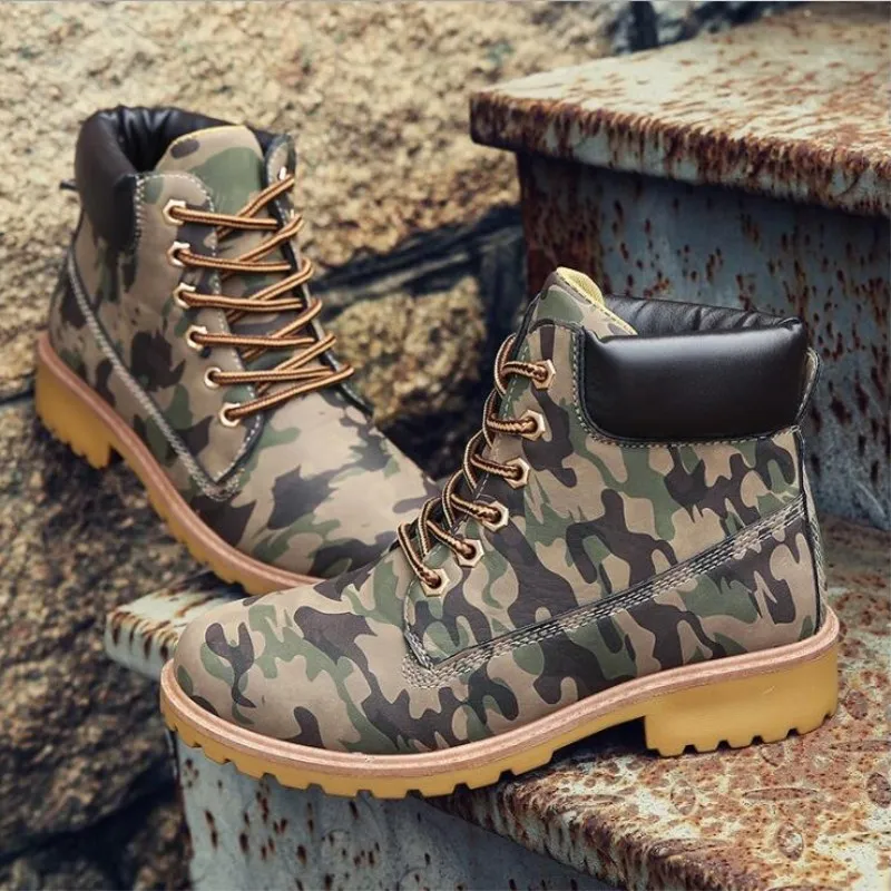 

Autumn and winter new burst paragraph Martin boots outdoor tooling high-top fashion hot wild camouflage models women's boots