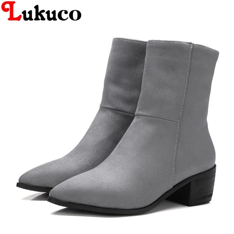 

2018 Elegant lady ankle boots LARGE size 35 36 37 38 39 40 41 42 43 44 45 46 47 48 POINTED TOE free shipping women ZIPPER shoes