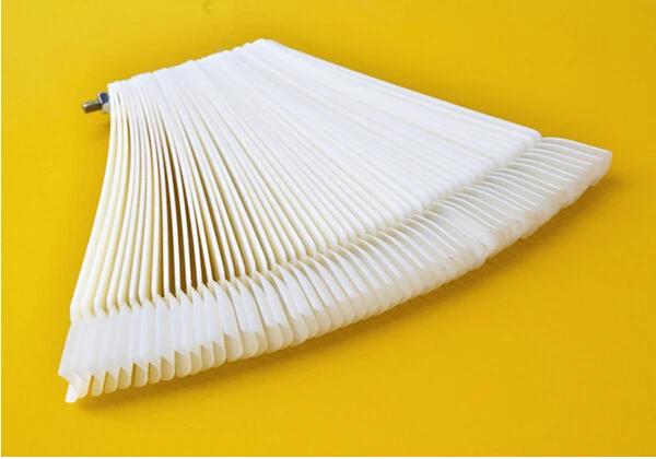 

Free Shipping 50PCS/set Fan-shaped Natural Color False Nail Art Tips Sticks Polish Display Nail Tools