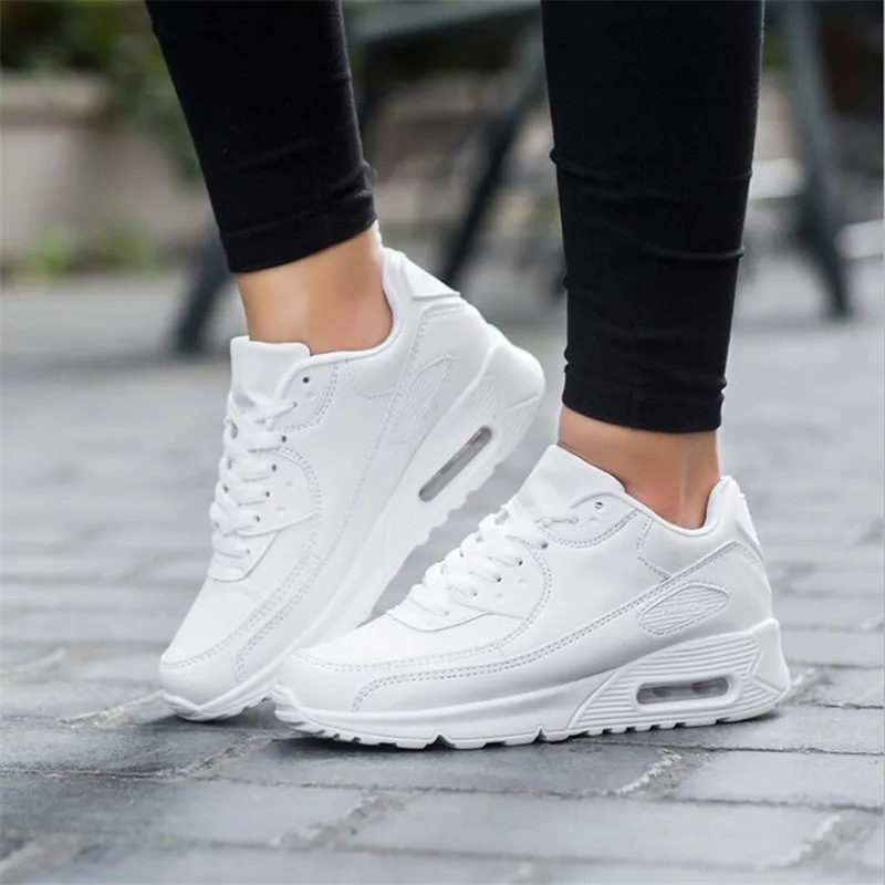 Men Shoes Sneakers Breathable Tenis Masculino Light Weight Footwear Krasovki Slip On Male shoes Adulto Zapatos Hombre Size 35-44