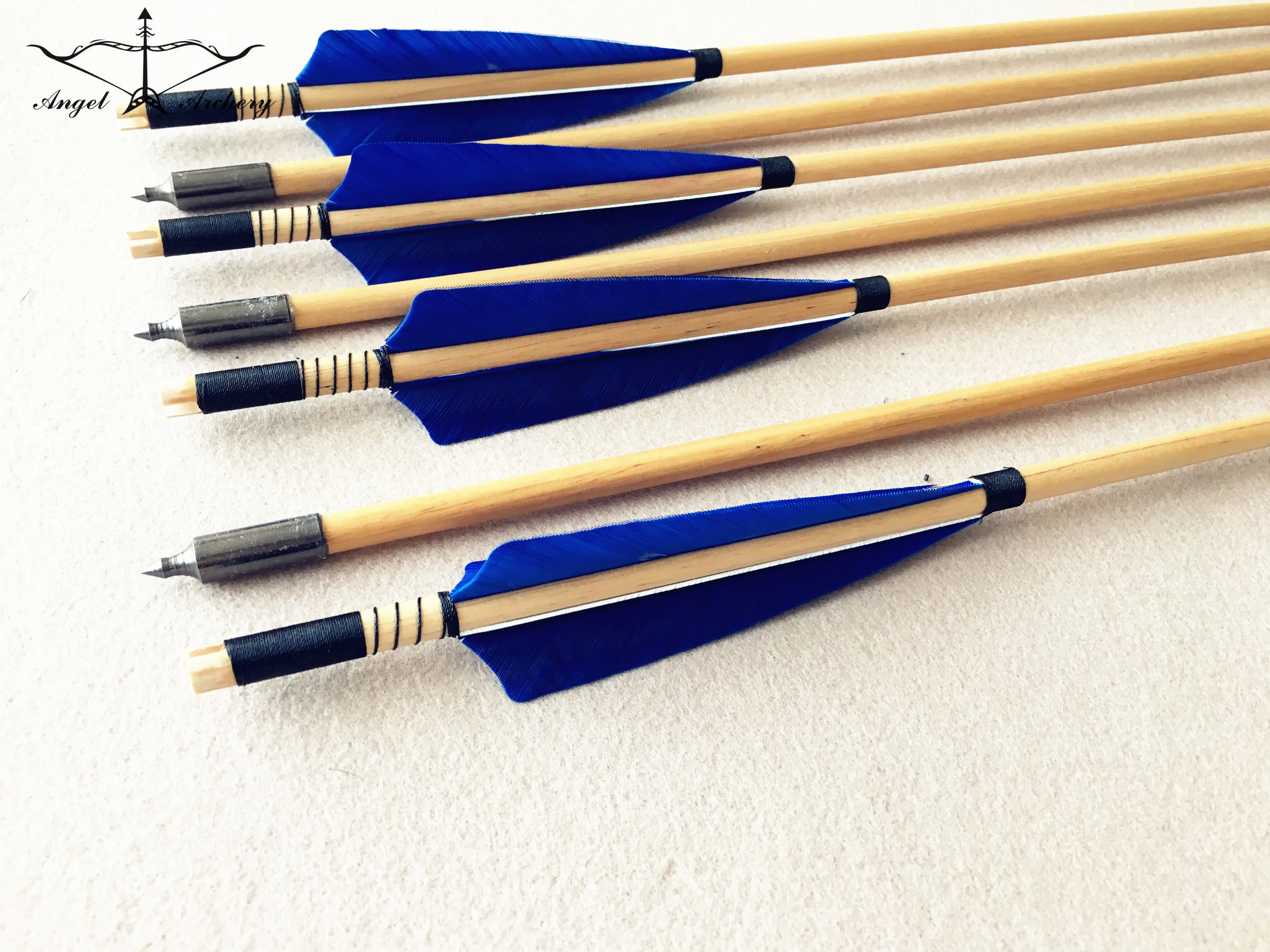 Frecce In Legno Per Tiro Con L'Arco - 31,5 Pollici Con Piume Naturali Per Archi Tradizionali E Ricurvi