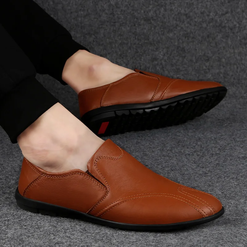 

2019 Casual Shoes Moccasins Slip On Men's Flats Male Driving Loafers Fashion Men Shoes Genuine Leather Men Light Flock Youth