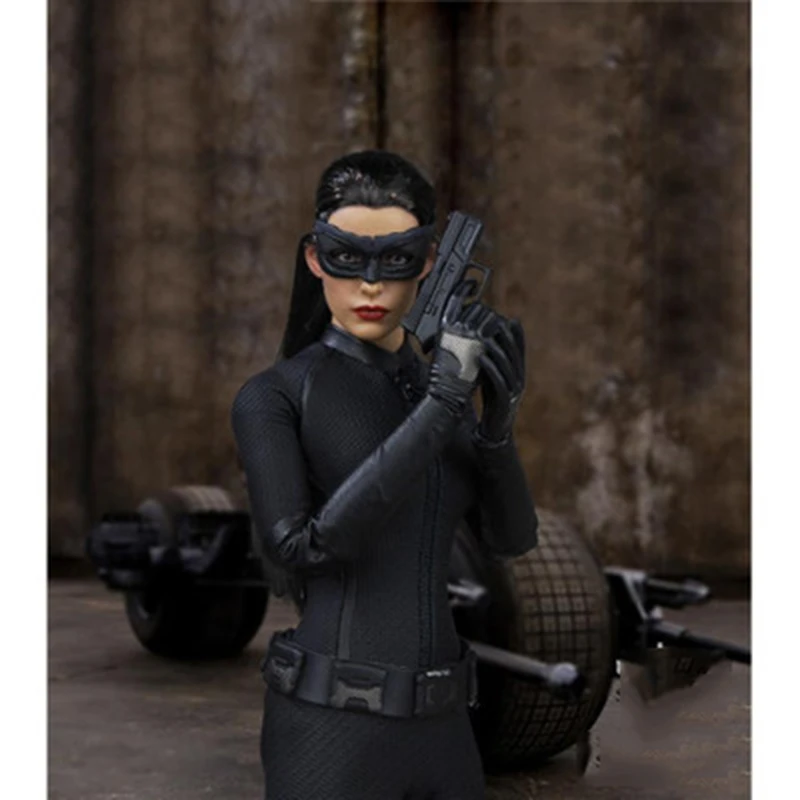 

1/6 Catwoman Anne Hathaway Suit with Head for 12" Collectible Action Figure