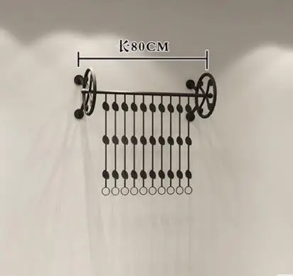 Витрина для магазина одежды. Вешалки напольные. Мульти-функциональный на стене. Сторона-висит женской одежды на стене. 067