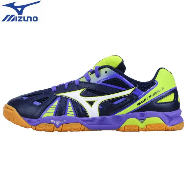 mizuno badminton shoes 2018