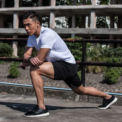 4 Stücke Herren Sport Anzüge Laufbekleidung Für Männer Kurze 4 Stücke Herren Sport Anzüge Laufbekleidung Für Männer Kurze