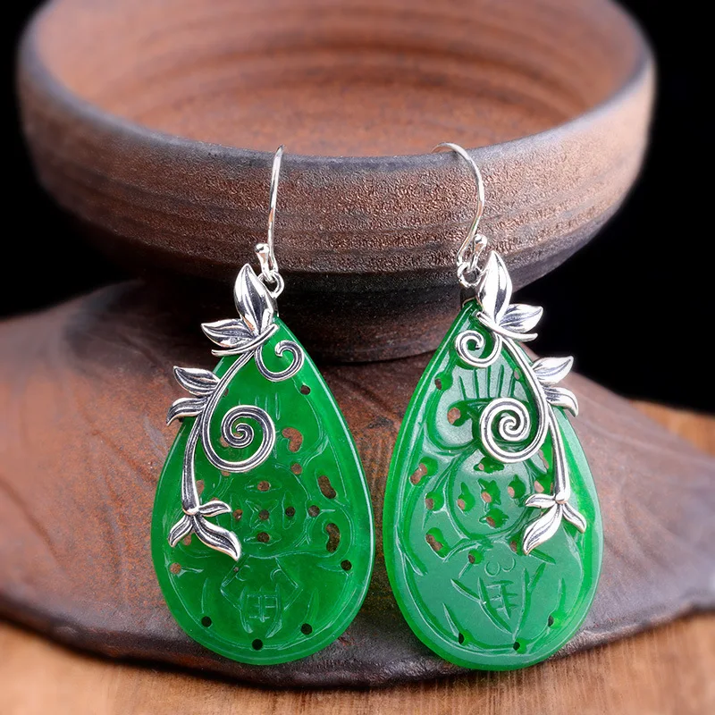 

Direct sales of new fashion silver 925 pure silver and jades earrings water droplets Tielongsheng Earrings