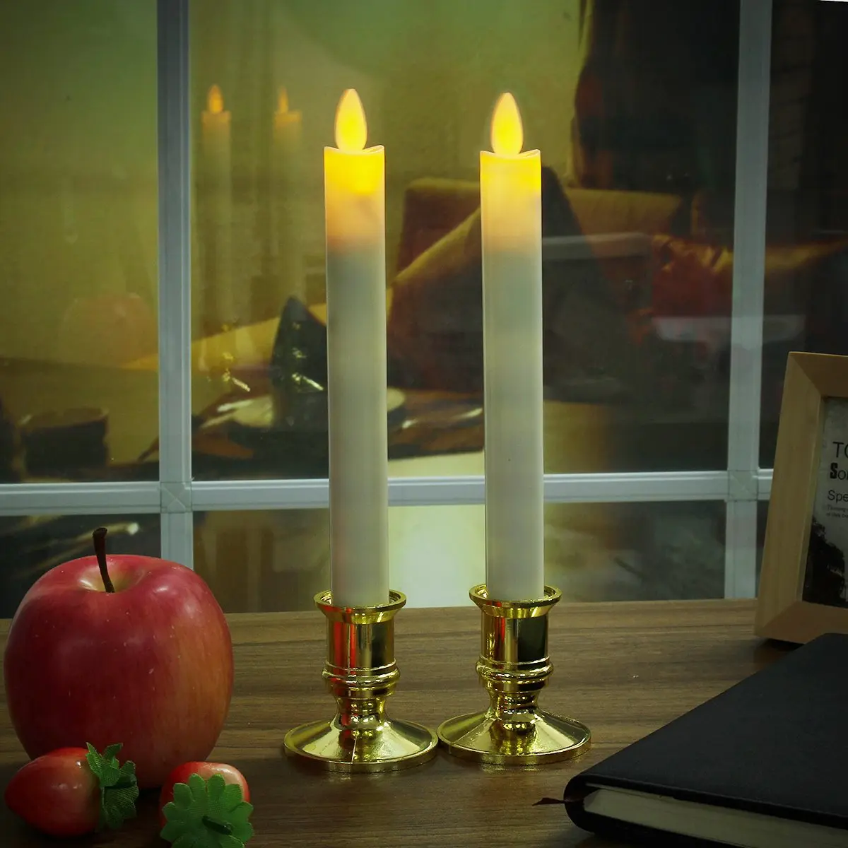 

2pcs/lot KiWarm Electric LED Candles Flickering Flameless Candle Light With Remote Control Battery for Home Party Decor