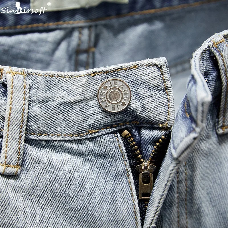 Hole Jeans Men's 2019 Summer New Listing Hot Sale Cotton Large Size Casual Shorts Men's Jeans Classic Knee Shorts 28-36 Hole Jeans Men's 2019 Summer New Listing Hot Sale Cotton Large Size Casual Shorts Men's Jeans Classic Knee Shorts 28-36