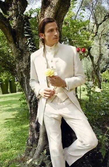 custom-made-ivory-stand-collar-groom-tuxedos-best-man-groomsmen-men-wedding-suits-bridegroom-blazer-suits-(jacket+pants+vest) (1)