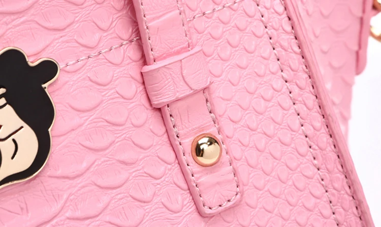 shoulder bags (8)
